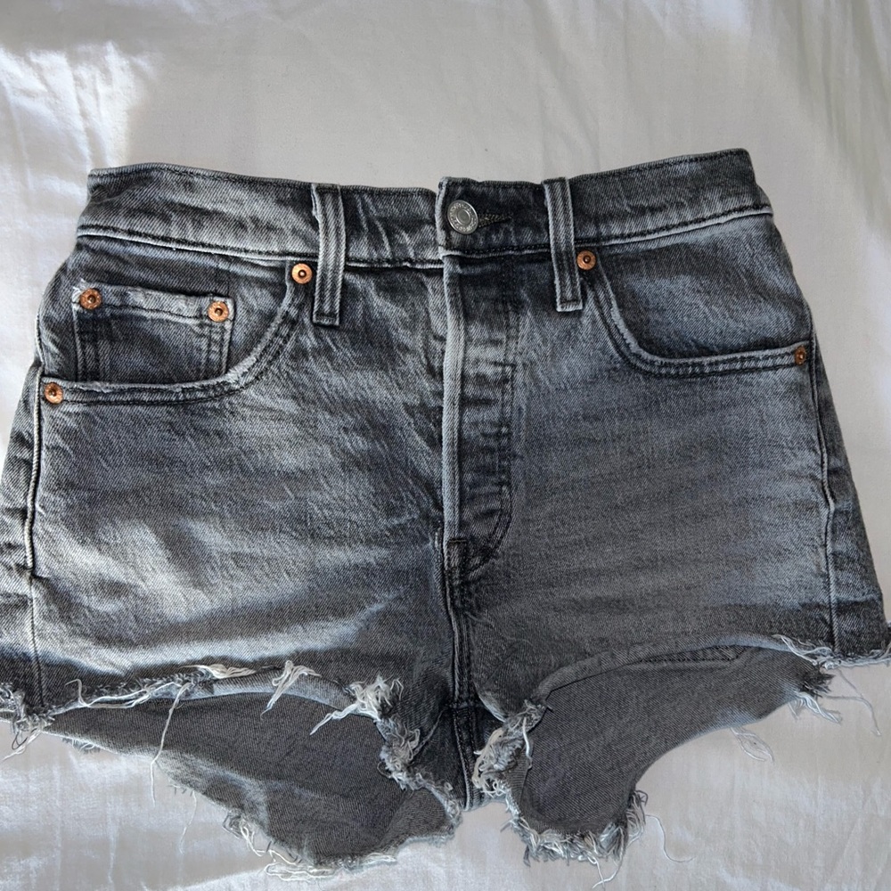 Levi shorts black washed